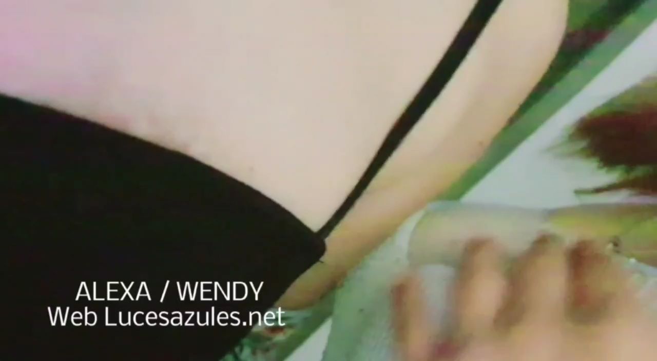 Alexa - Wendy - Lesbian