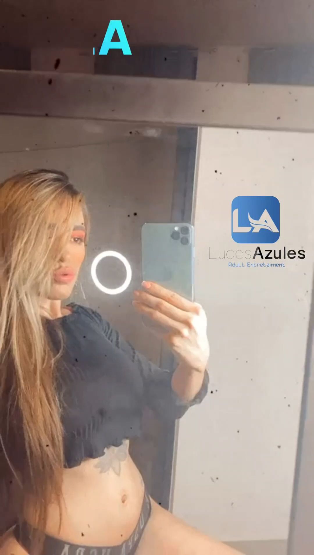 Isabella - Selfie